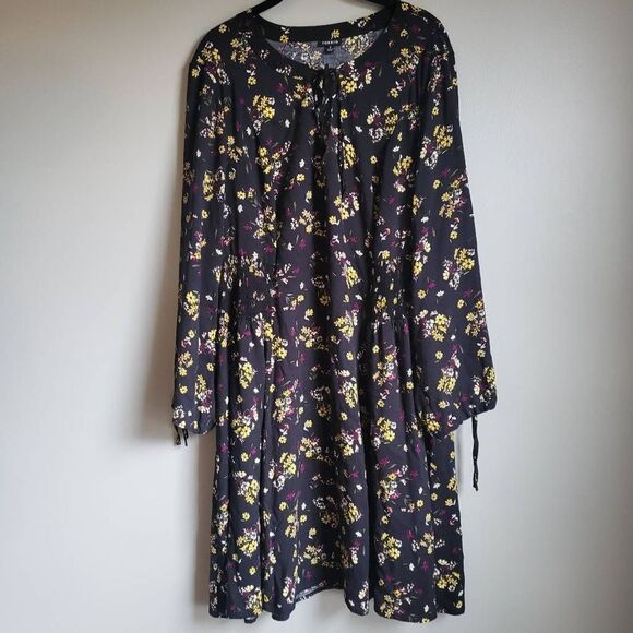 torrid Dresses & Skirts - Torrid Womens Plus 3 3X Knee Length Dress Black Floral Tie Neck Long Sleeves